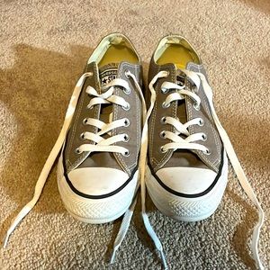 Converse Light Brown/Grey Chuck Taylor All Star Classic Low Top, US Women’s Sz 8